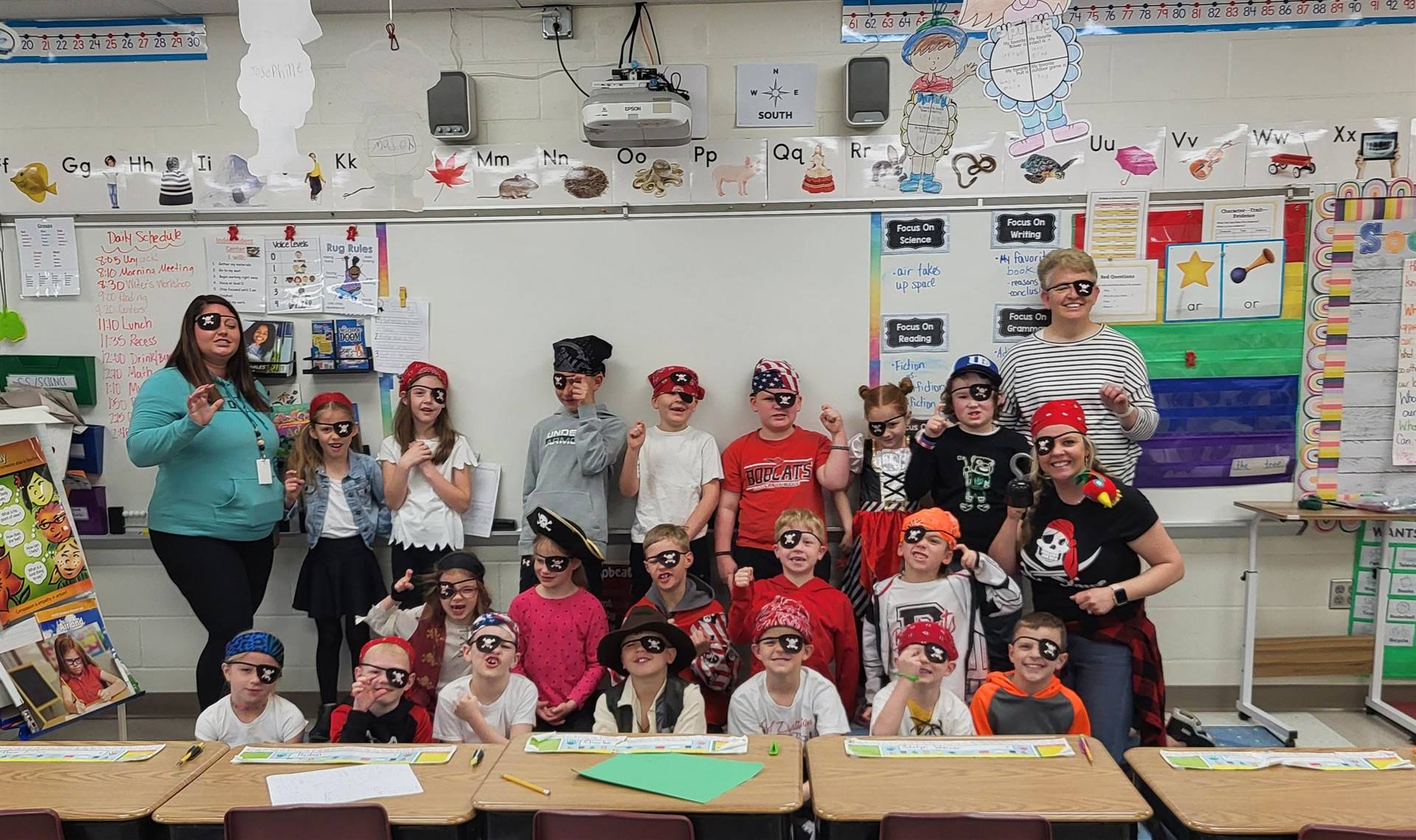 First grade class dressed as pirates